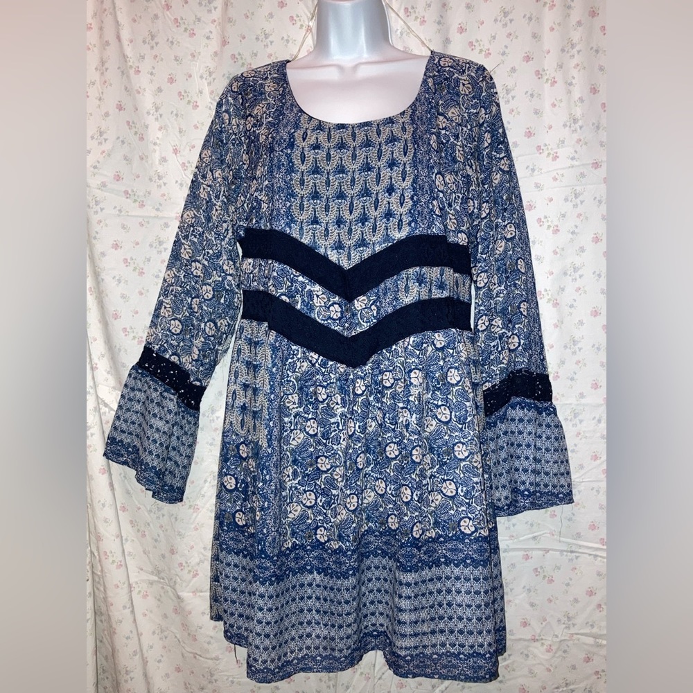 Maurice’s medium blue long sleeve dress